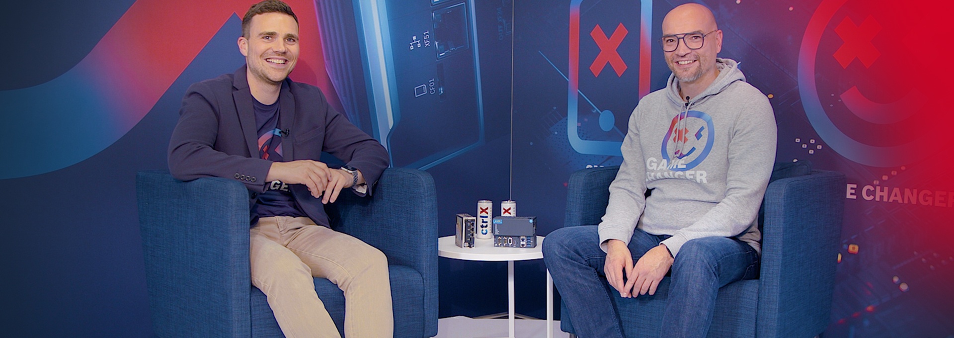 Host Christian Zentraf and his guest Johannes Albrecht talk about the Linux-based operating system ctrlX OS.