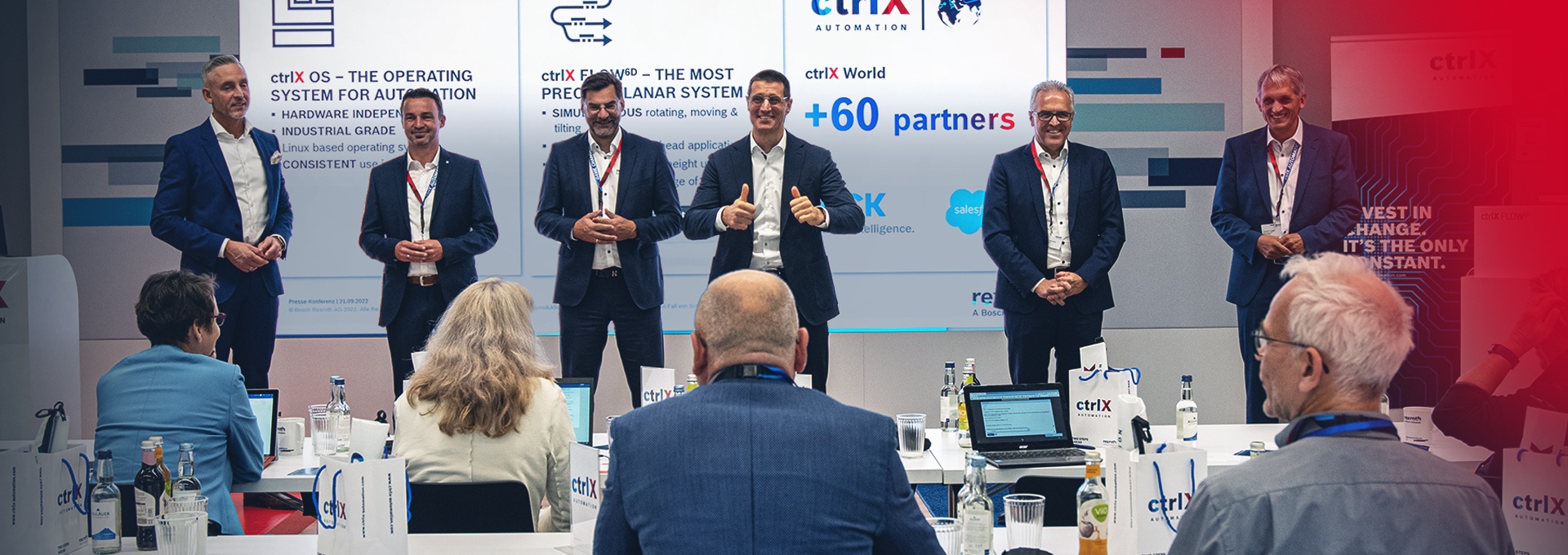 Uczestnicy konferencji prasowej ctrlX AUTOMATION 2021 w Lohr am Main