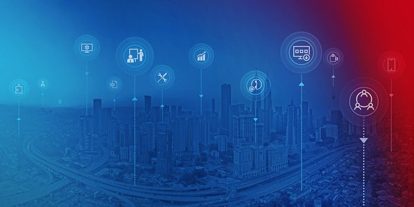 Panorama einer Großstadt mit angedeuteten digitalen Touchpoints und Applikationen.