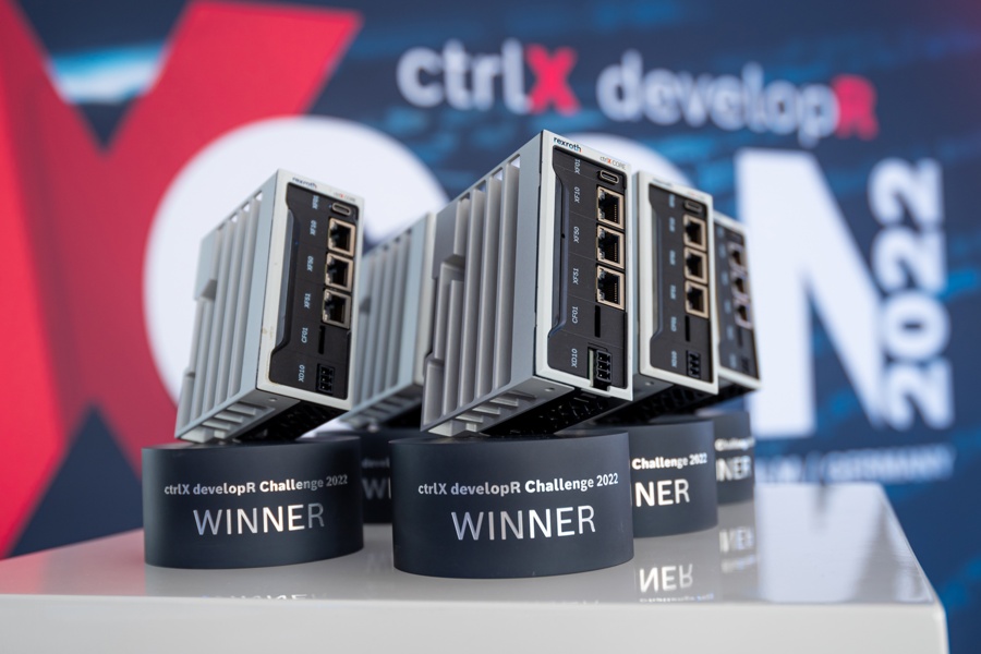 Die Steuerungshardware ctrlX Core war der Preis für die fünf Teilnehmer der Challenge