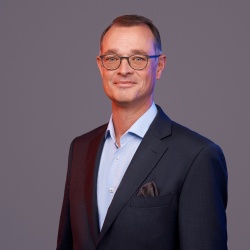 Portraitansicht von Michael Fiks, Game Changer ctrlX AUTOMATION